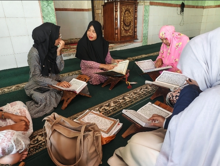 Pengajian Ibu-ibu pkk