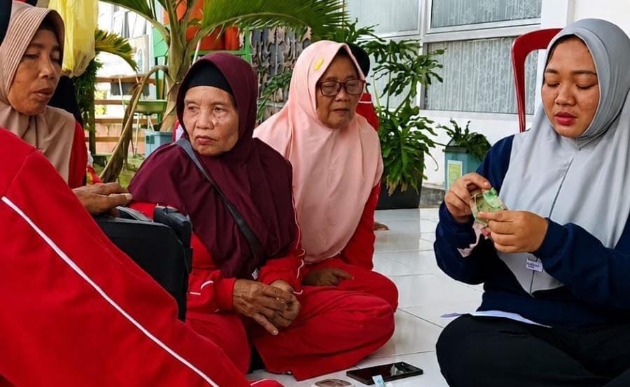 Pemeriksaan Kesehatan Lansia Dilaksanakan Usai Senam Rutin Hari Jumat